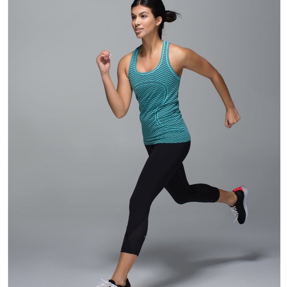 lululemon athletica Tops - 🚨CCO Lululemon Run: Swiftly Tech Tank